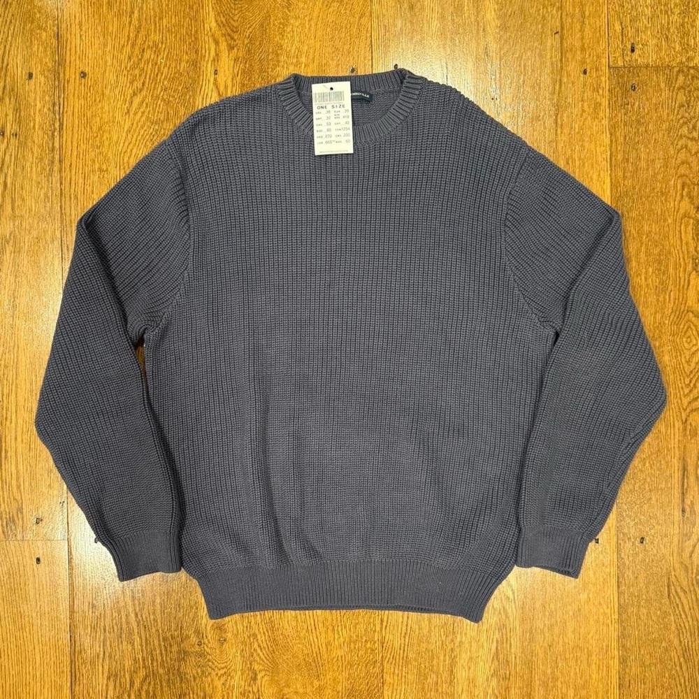 Brandy Melville Navy Crewneck Sweater